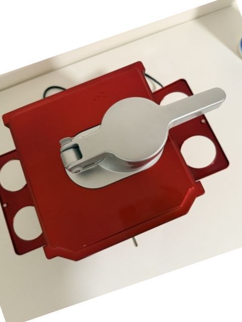 Main image 3