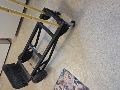 Dolly capacity 400 Lbs