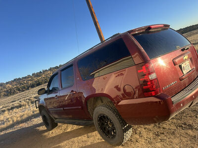 2008 CHEVROLET SUBURBAN