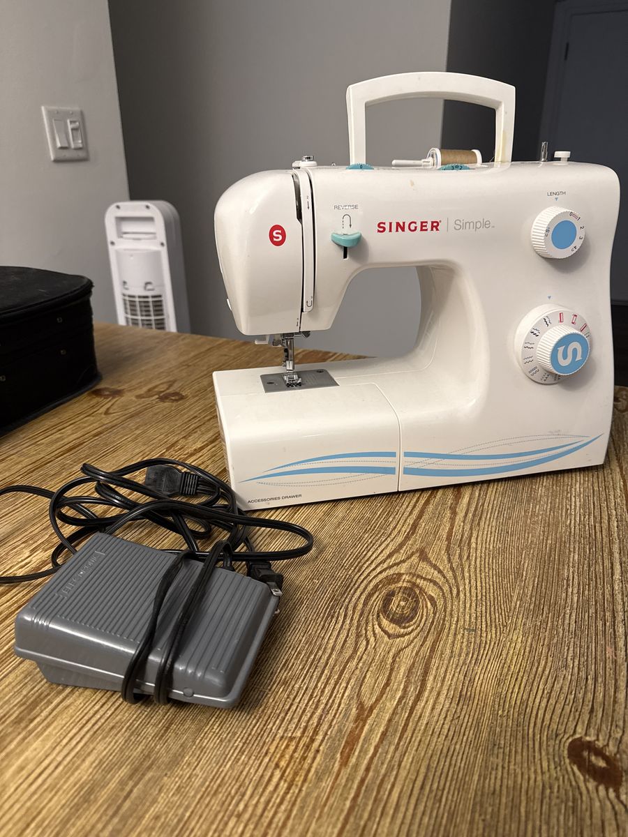 Singer Sewing machine