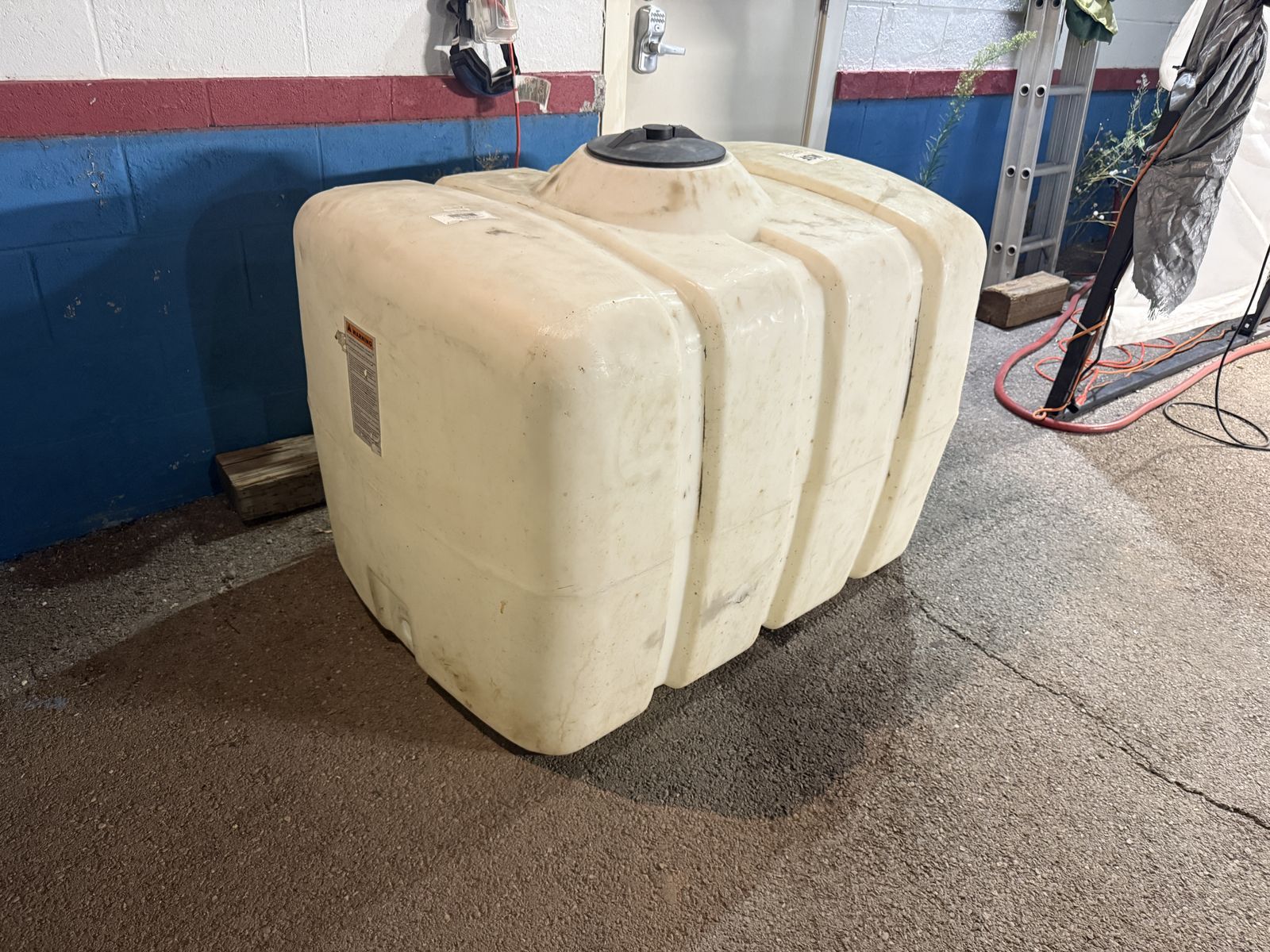 200 Gallon Water Jug 