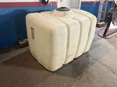 200 Gallon Water Jug