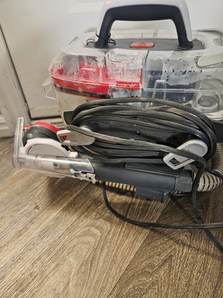 Main image 6