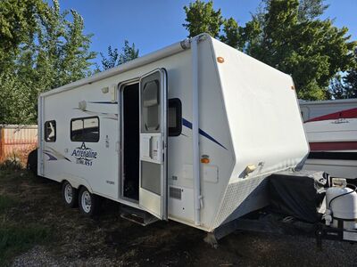 2008 ADRENALINE BLAST TOY HAULER M-210 MPH