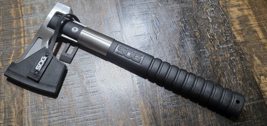 Sog Camp Axe
