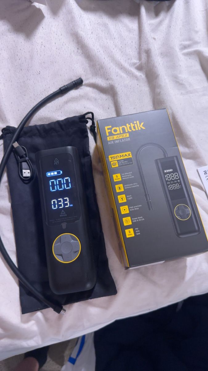 Fanttik 8x tire inflator