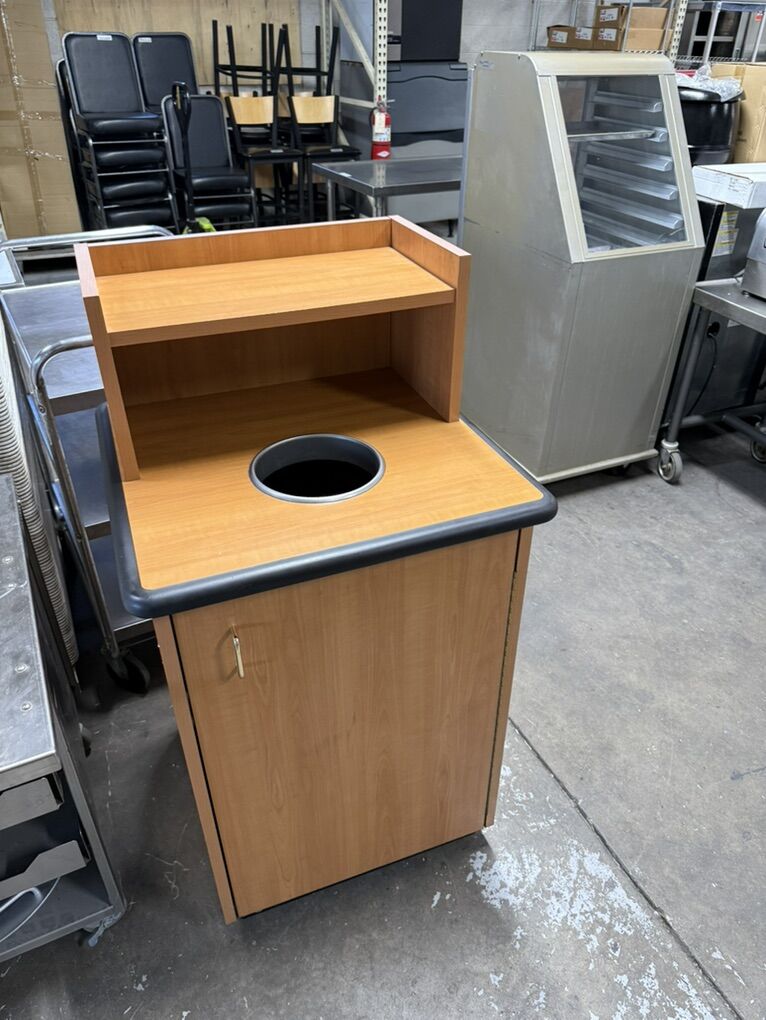 Trash Can Cabinet Next To New In Excellent Conditi