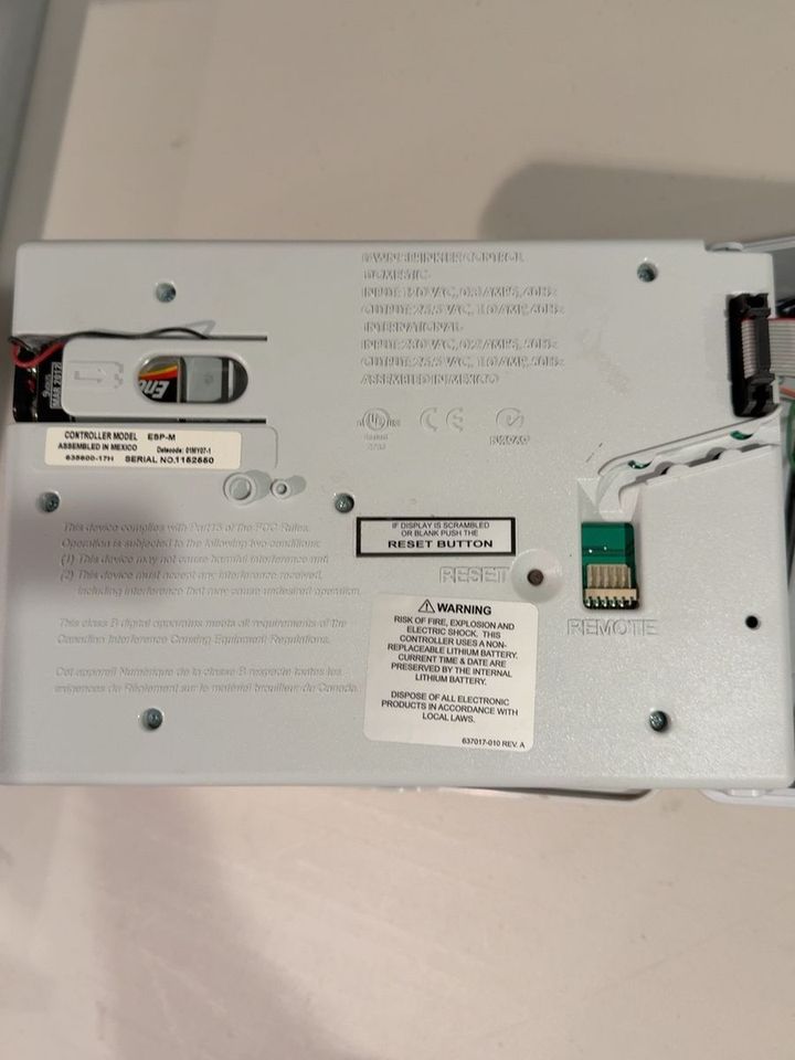 Main image 3