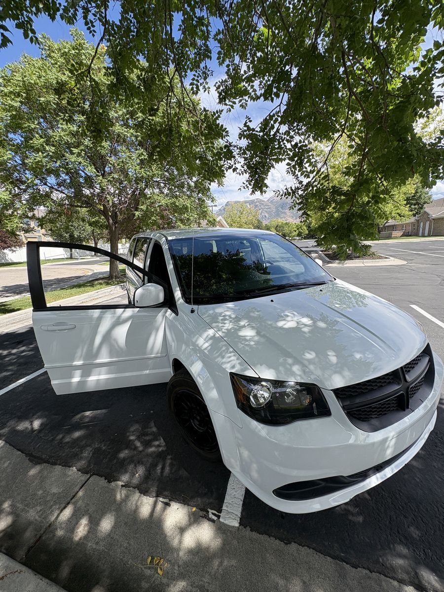 2016 Dodge Grand Caravan Sport