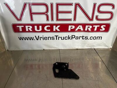 Peterbilt Bracket