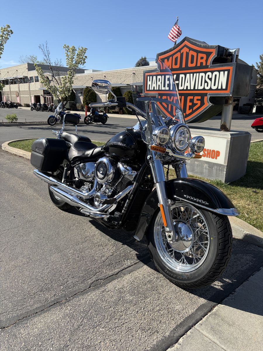 Harley-Davidson 2018 Softail Deluxe 107