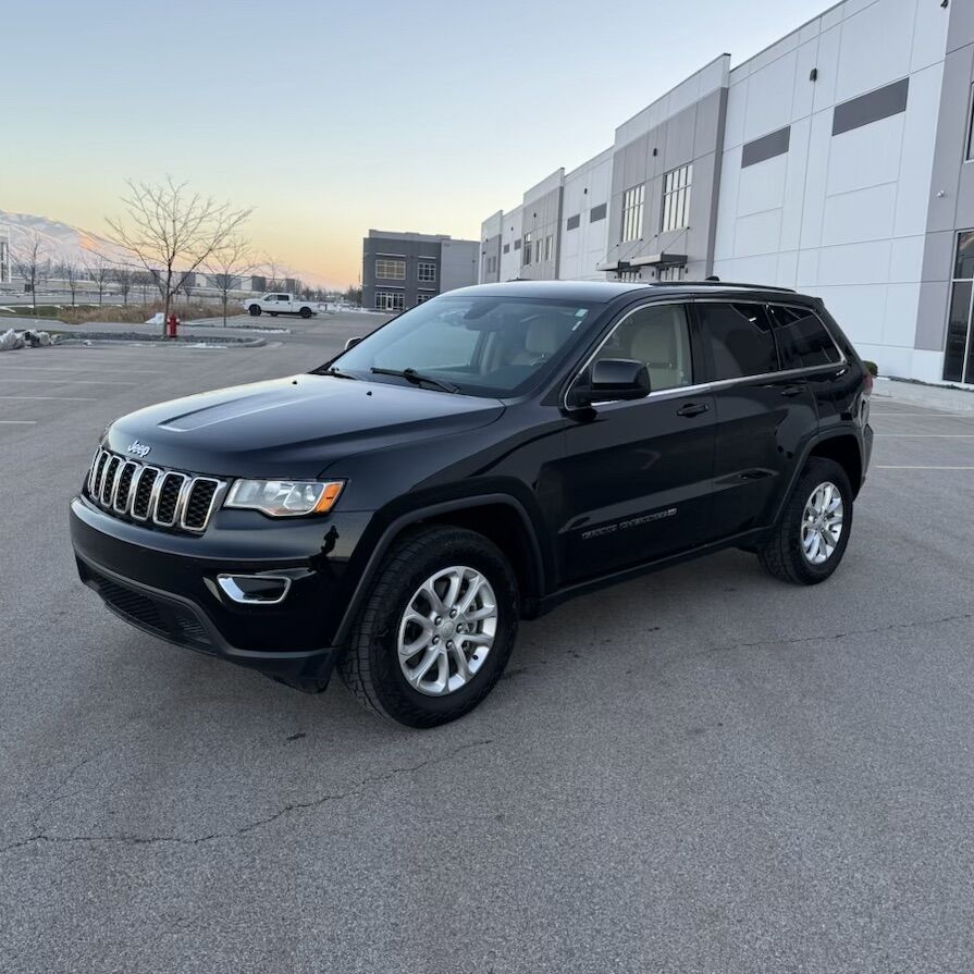 2022 Jeep Grand Cherokee WK Laredo E
