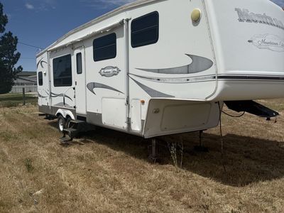Montana Mountaineer 2006