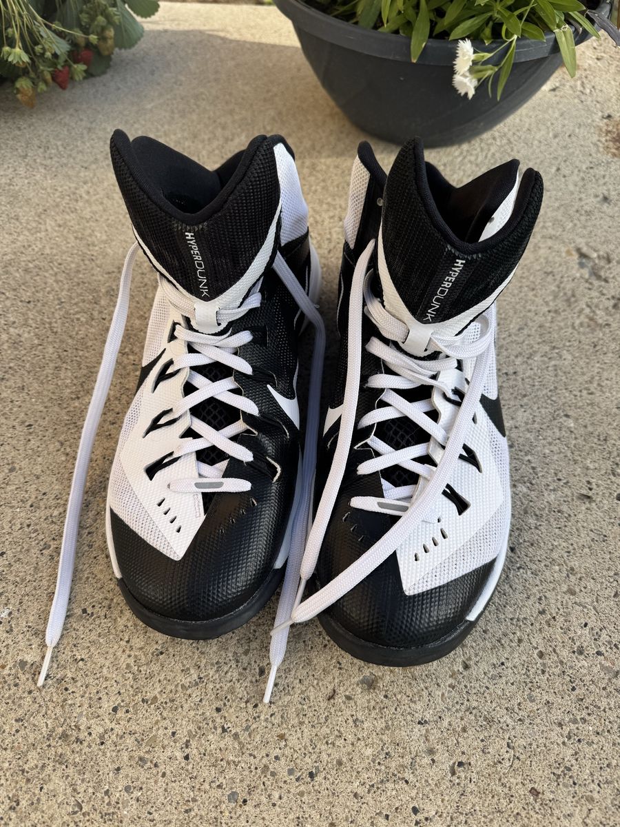 Tennis For Men's Hyperdunk Nike. Size 11