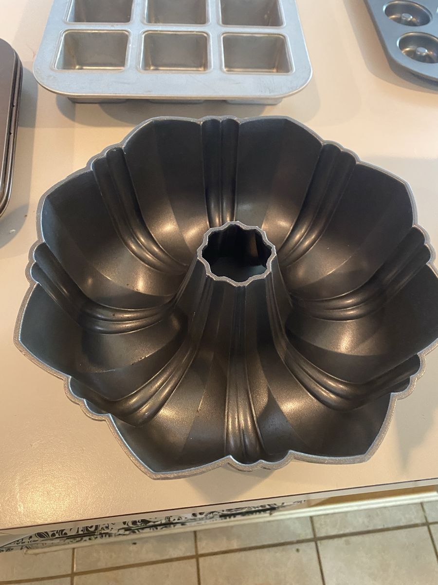 Baking pans