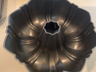 Baking pans