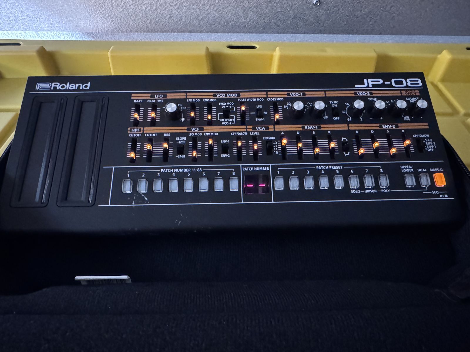 Roland Boutique JP-08 Virtual Analog Synthesizer w/ padded Roland Case