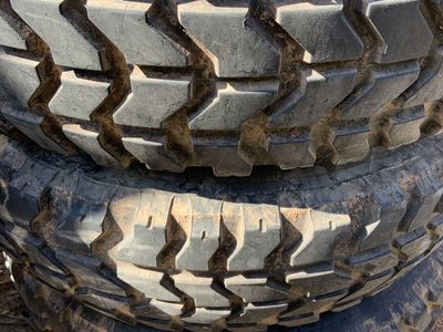 4 tires 16.5/12/37 Goodyear wrangler OZ
