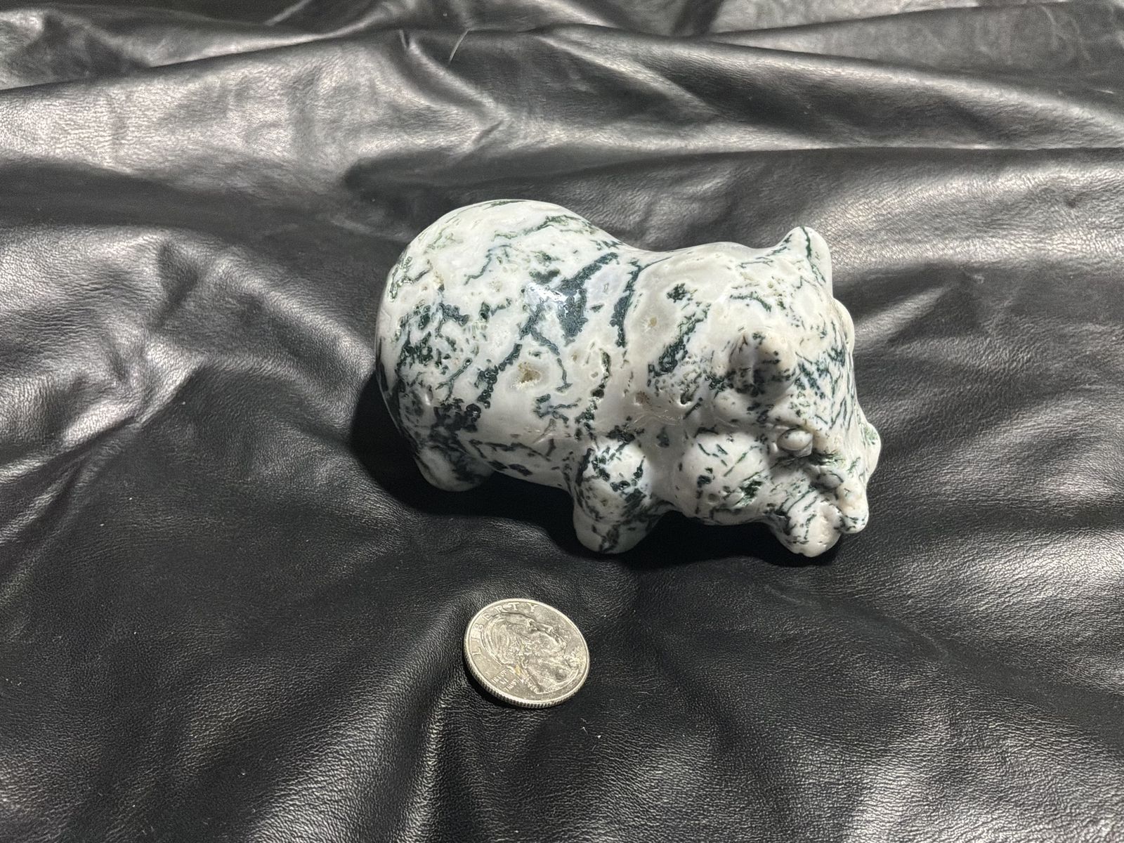 Mossy agate carved hippopotamus