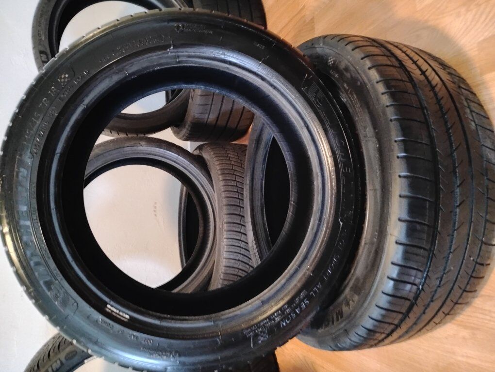 Michelin 245/45 ZR18