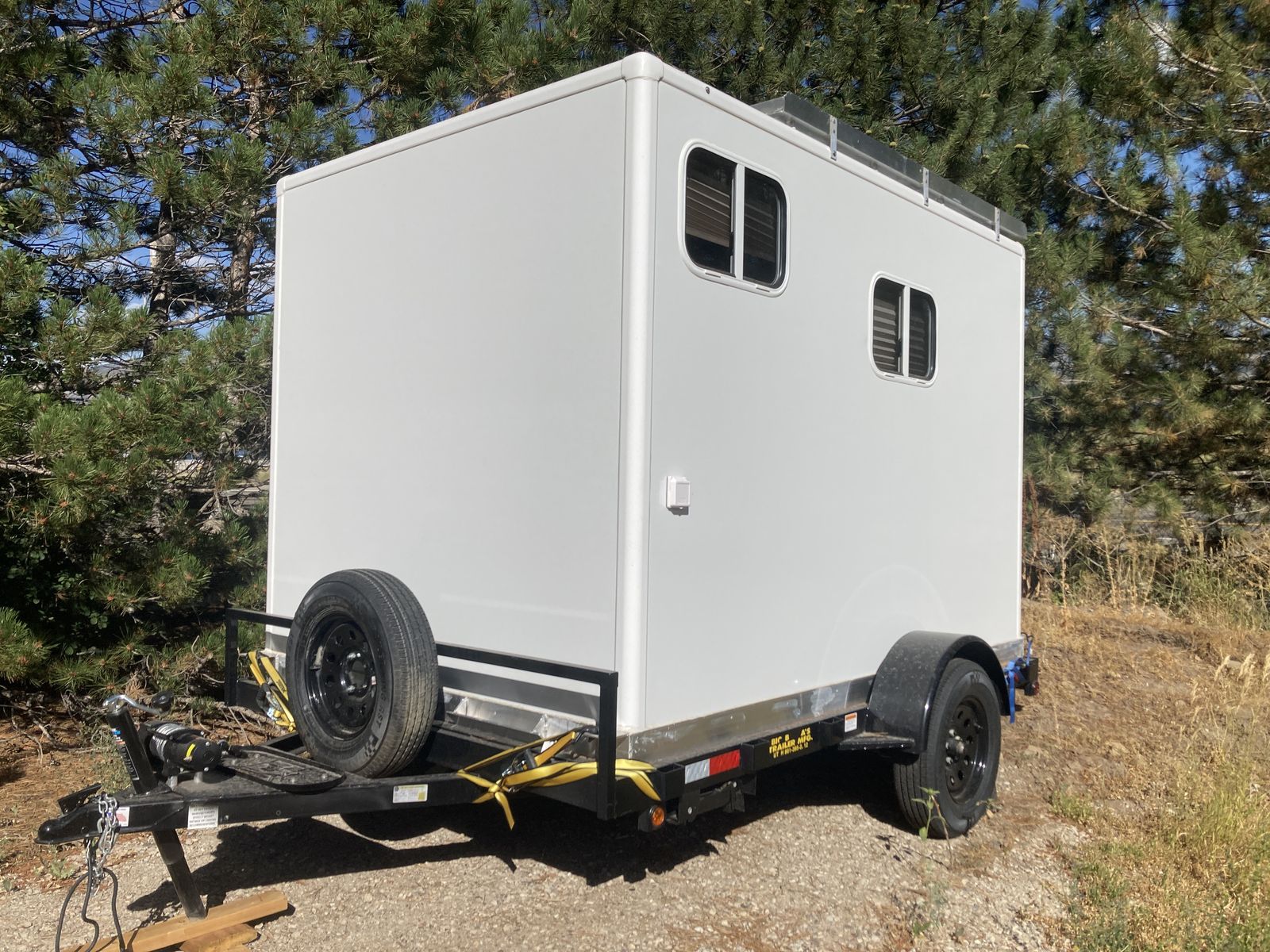 Flat Bed Truck Camper, Camper Shell, Insulated RV walls