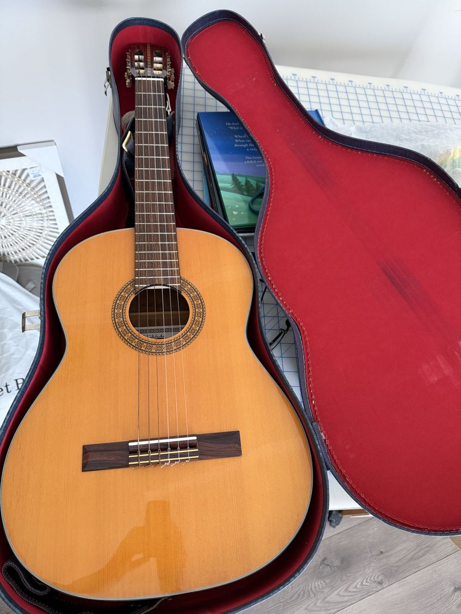 Contessa HG-14 Classical Guitar by M. Hohner, Inc. Made in Japan with Case
