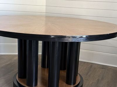 Modern Round Dining Table