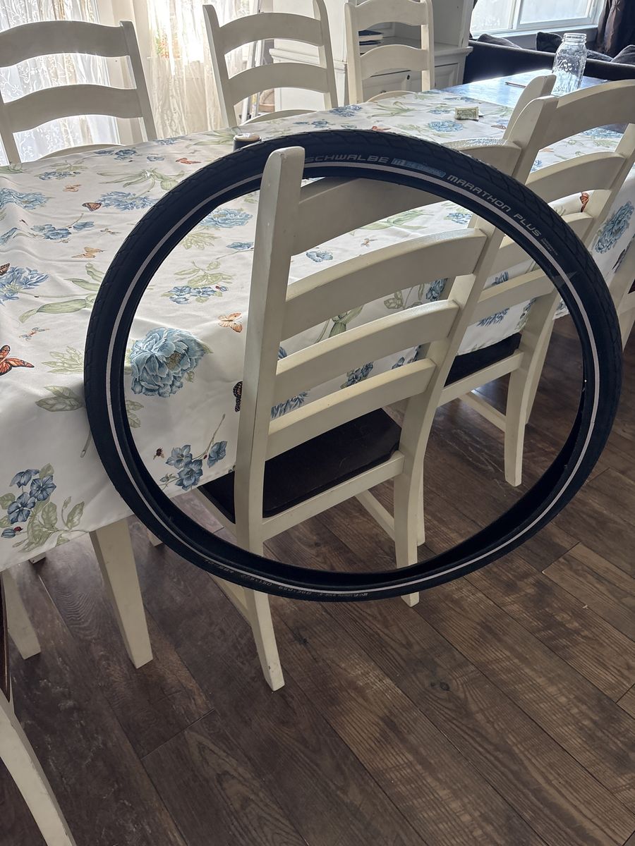 Bike tire SCHWALBE