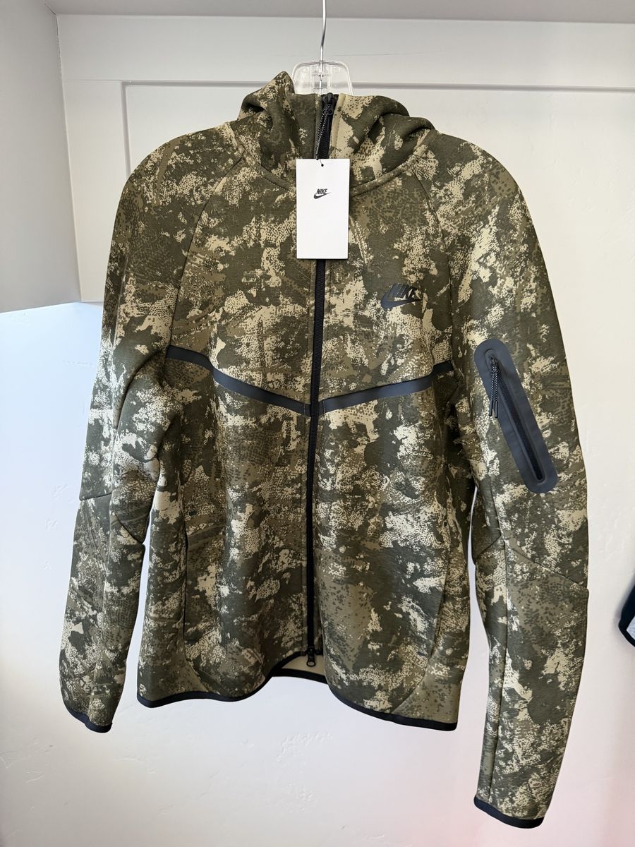 Nike Tech Fleece Camo