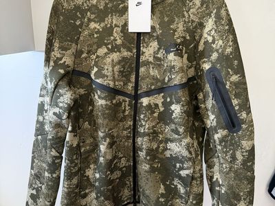 Nike Tech Fleece Camo