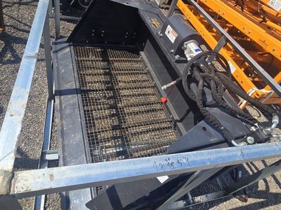 NEW LandHonor 72" Heavy Duty Vibrating Screening Bucket (Skid Steer)