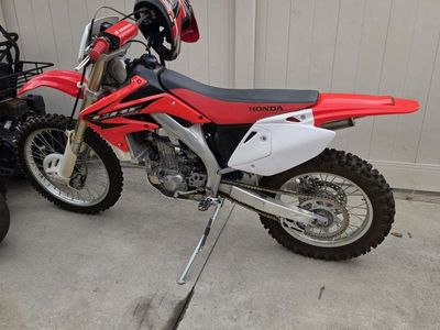 2006 Honda CRF450X Dirt Bike