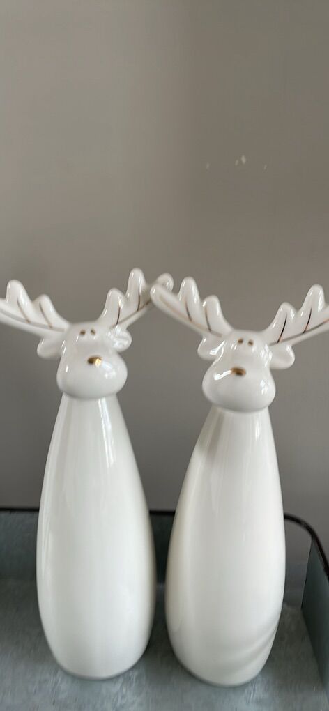 Pair Of Porcelain And Gold Tone Christmas Reindeer