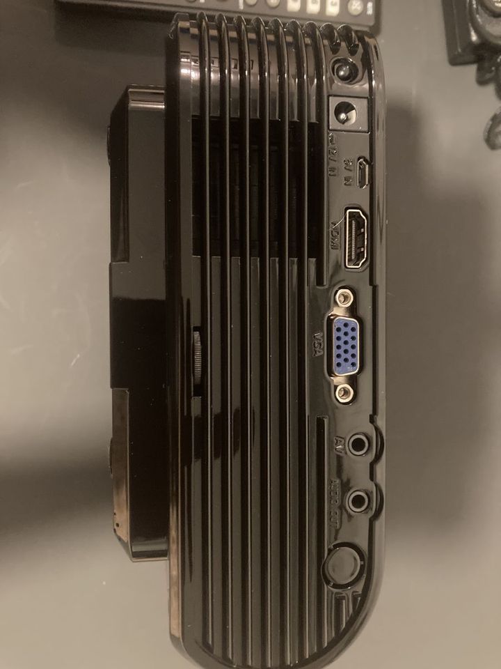 Main image 6
