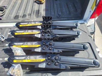 stabilizer jacks for RV