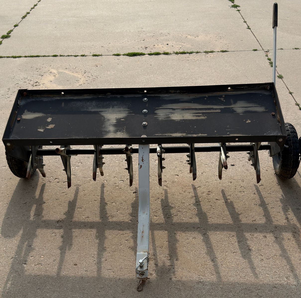 Tow-Behind Plug Aerator