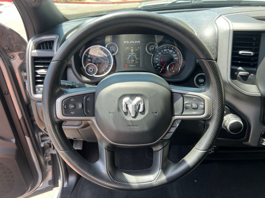 Main image 11