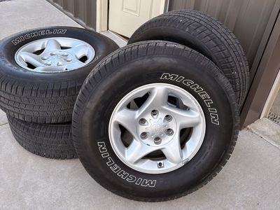Michelin 265/7R16 like new
