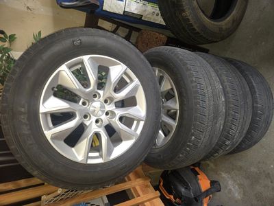 chevy wheels and tires.