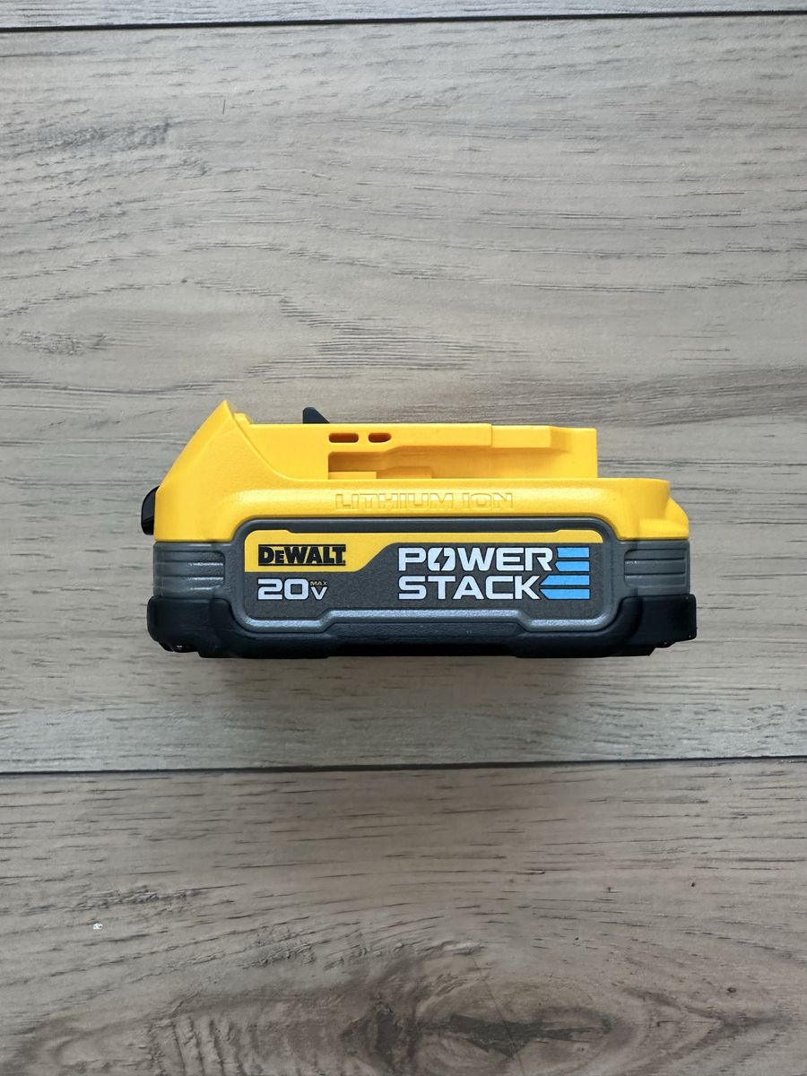 Dewalt 1.7 POWERSTACK Battery