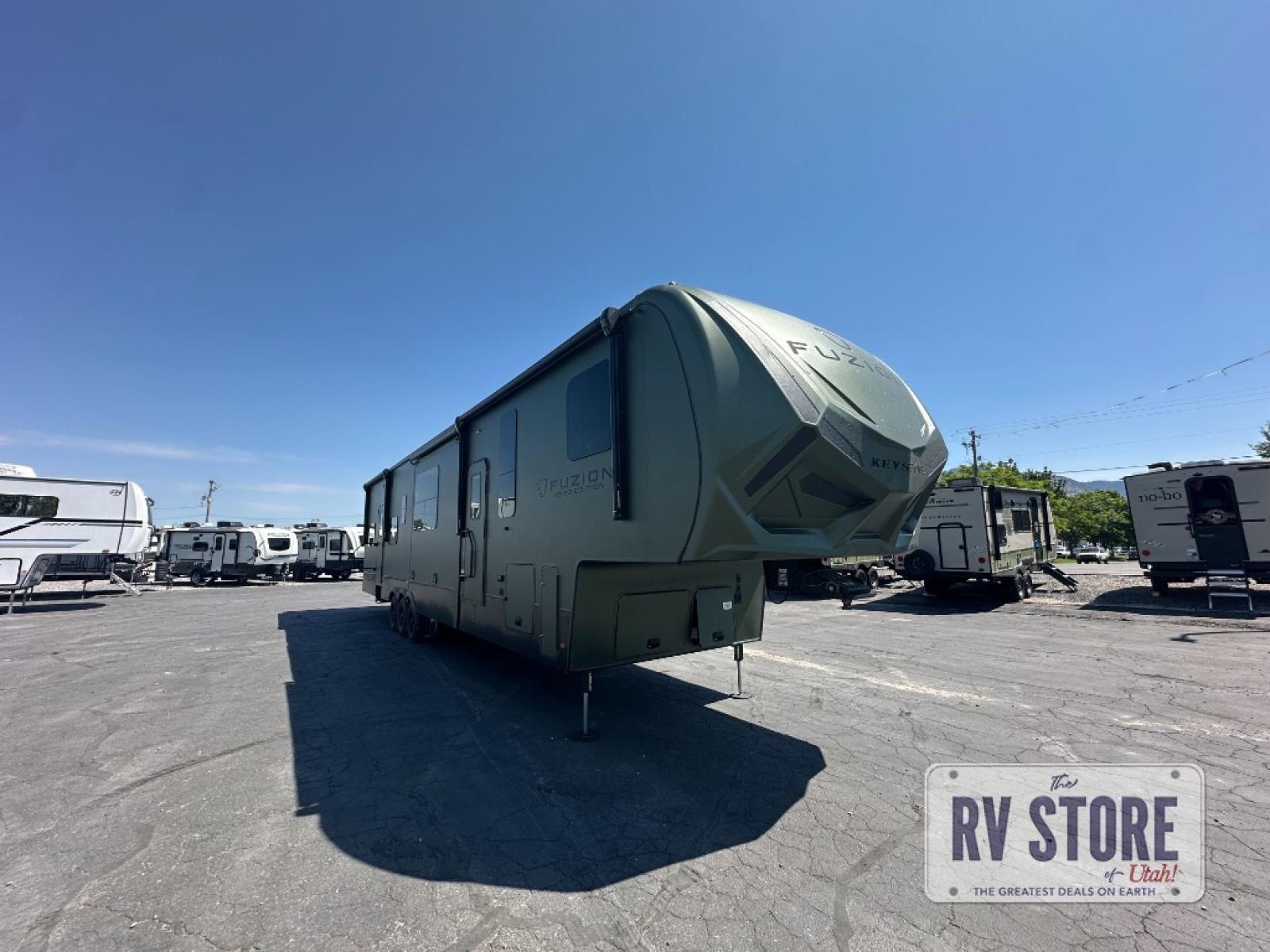 2026 Keystone RV Fuzion Impact Edition 418 Toy Hauler Fifth Wheel Bath and a Half|Front Bedroom|Loft|Two Entry/Exit Doors