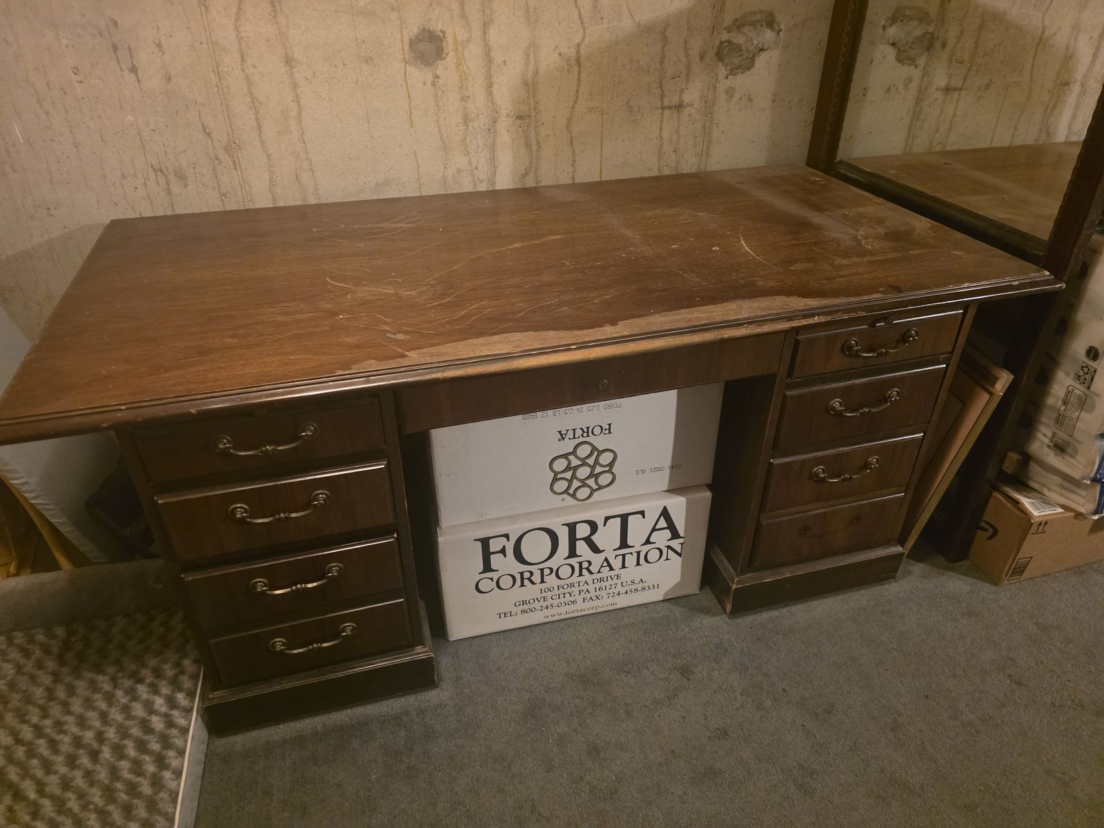 Office desk