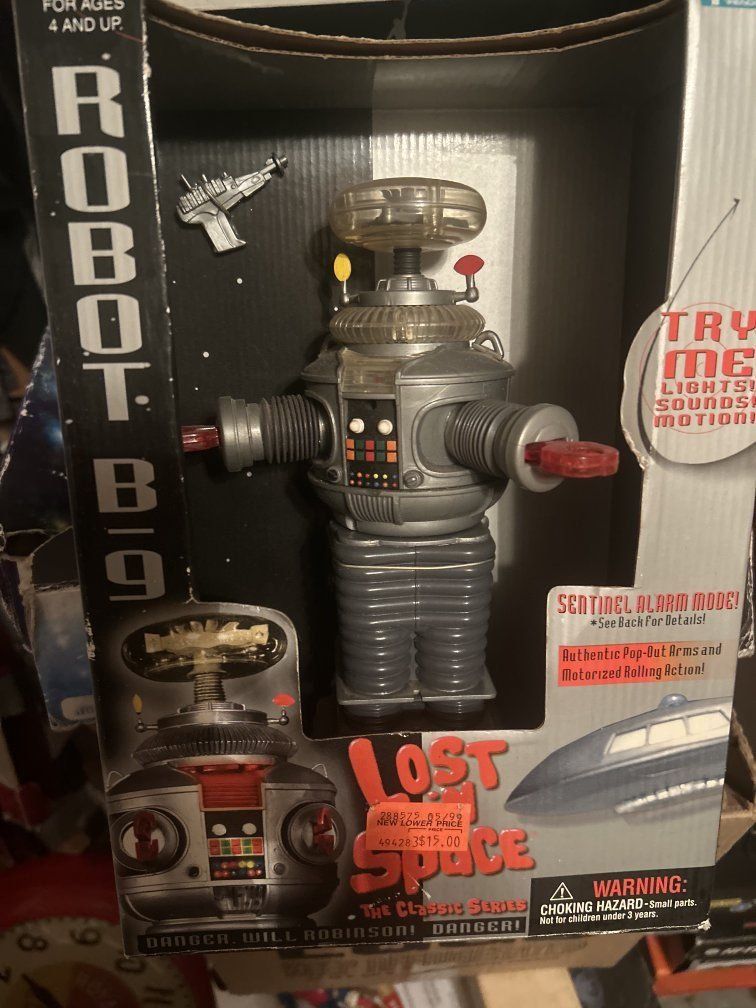Lost In Space The Classic Series Robot B-9 Electronic Action Figure In Box