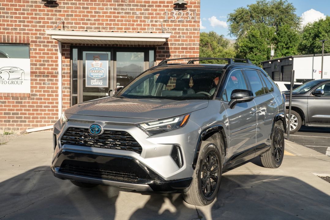 2024 Toyota RAV4 XSE