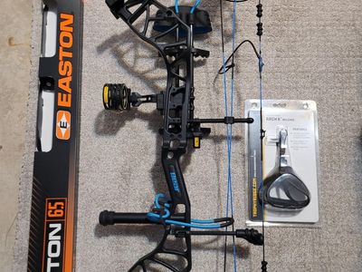 Bow, arrows, & breakaway