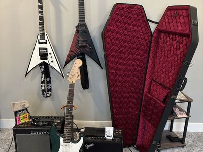 Extreme Coffin Guitar Case 300-VXR Universal