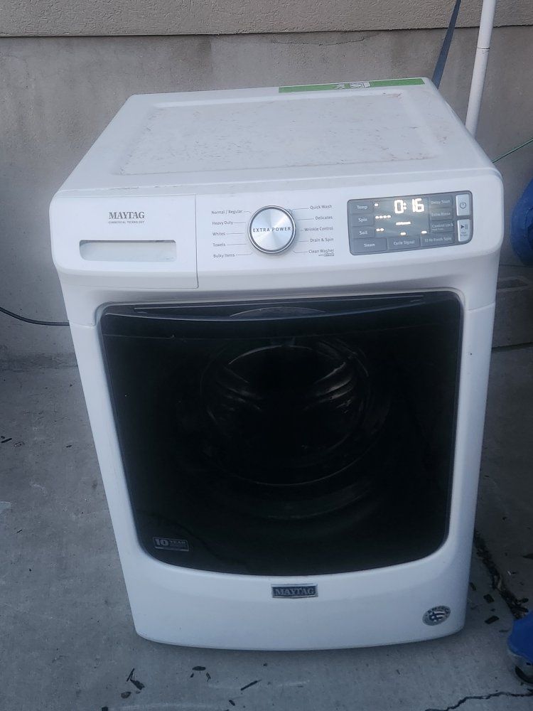 Maytag Front Load Washer – Excellent Working Condition