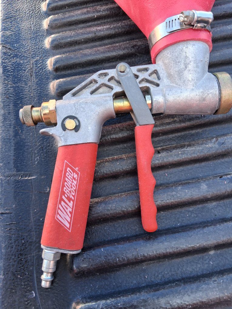Wal-Boards Texture Paint Sprayer Like New!