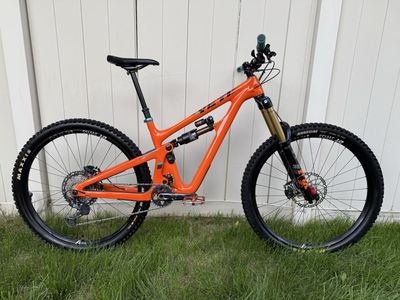 2021 Yeti SB150 Turq Medium