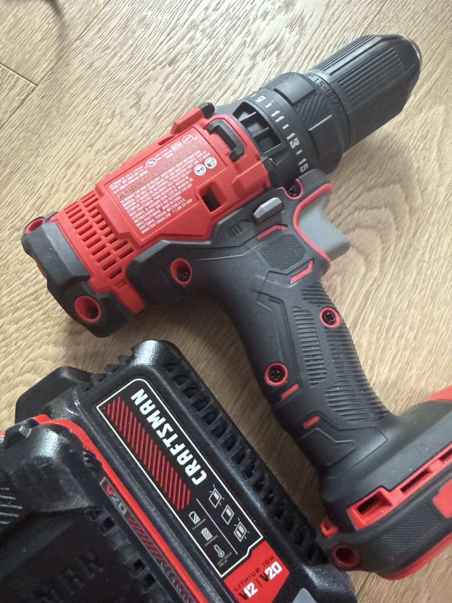 Craftsman V20 Cordless Drill/Driver with Lithium Ion Battery (Tool Only)
